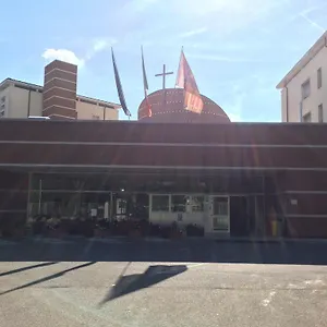 https://casa-san-zeno-istituto-salesiano.hotelinveneto.com