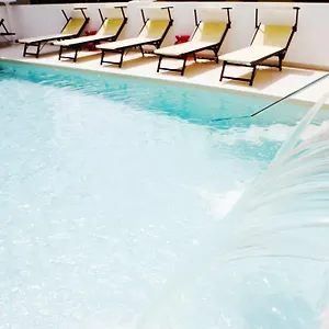 https://hotel-tiffany-resort.emilia-romagnahotels.net